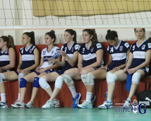 <big>SE PRESENTAN ANTE VILLA IDEAL</big>