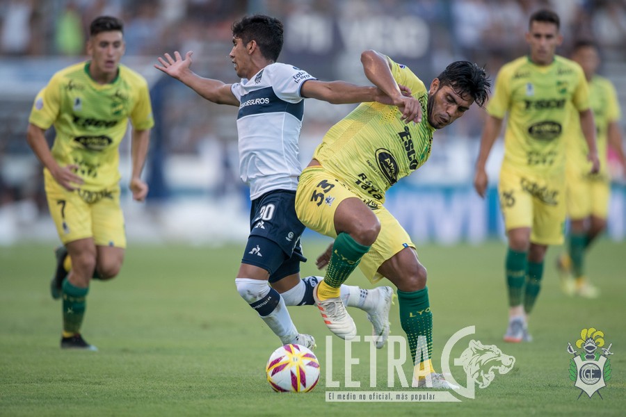 VS DEFENSA Y JUSTICIA