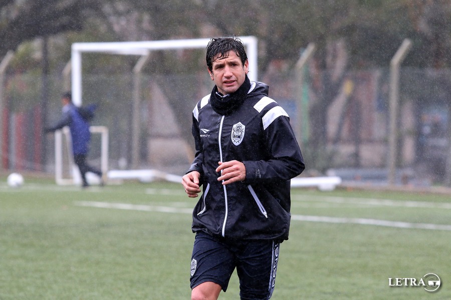 ENTRENAMIENTO BAJO LA LLUVIA