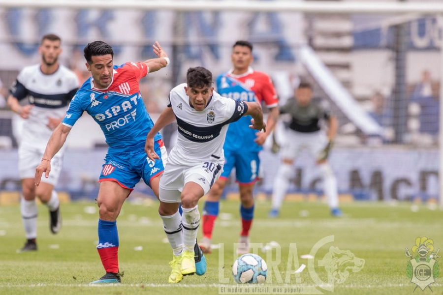HISTORIAL A FAVOR