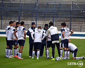 <big>SE PREPARA PARA ENFRENTAR A OLIMPO</BIG>