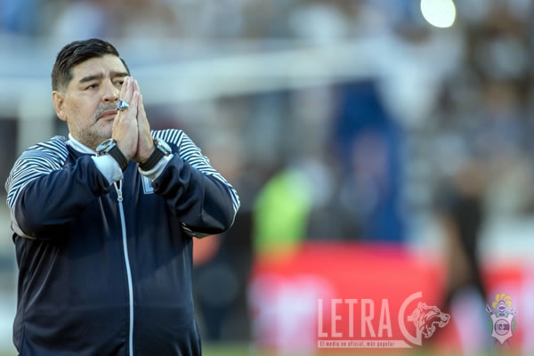 "SEGURO QUE ME QUEDO"