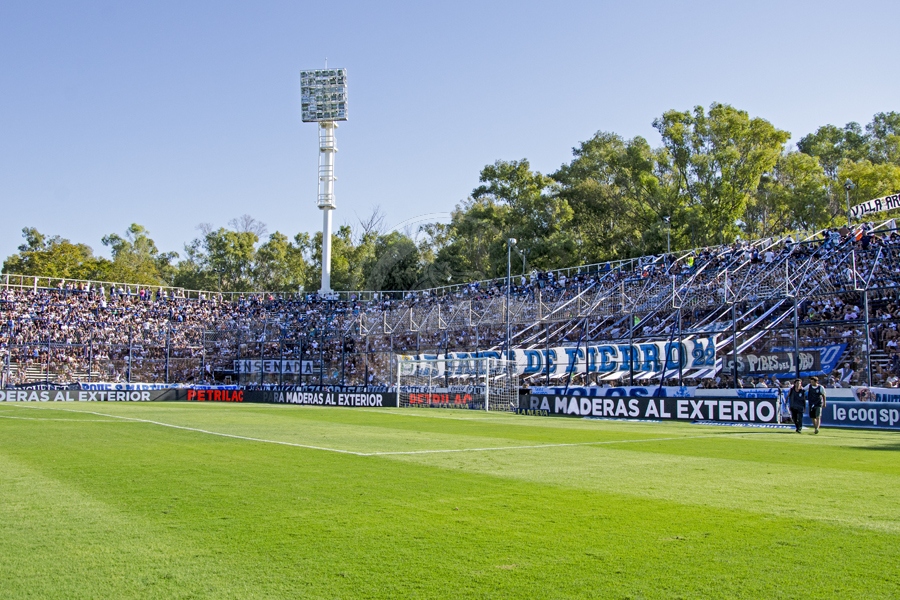 VENTA DE ENTRADAS EN EL BOSQUE