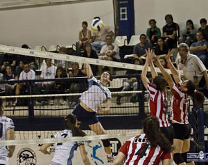 <big>CLÁSICO EN EL POLI</big>
