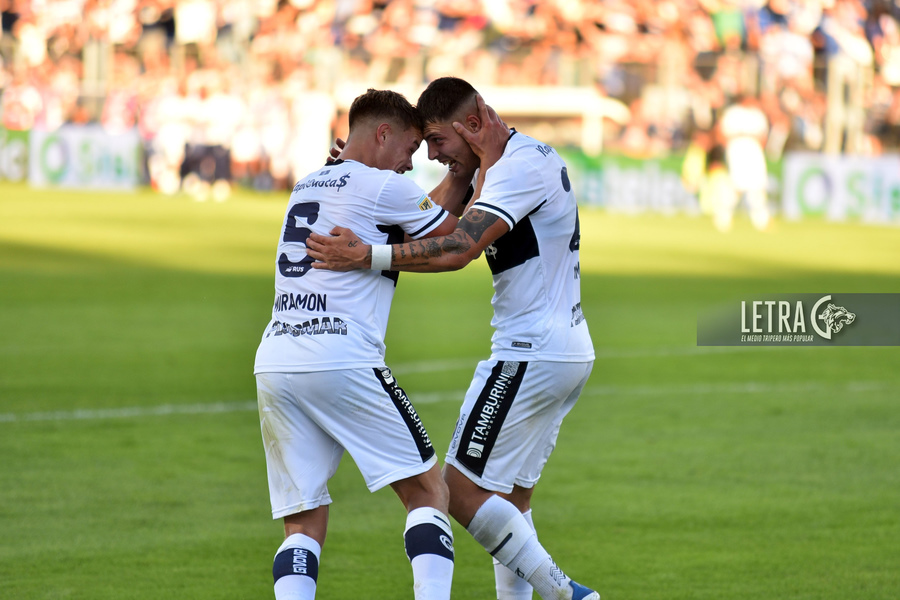 ¡HOY HAY QUE GANAR, BASURERO!