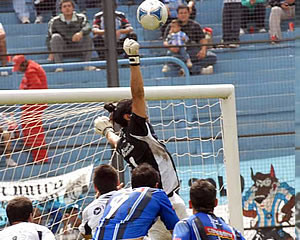 VS. GIMNASIA J