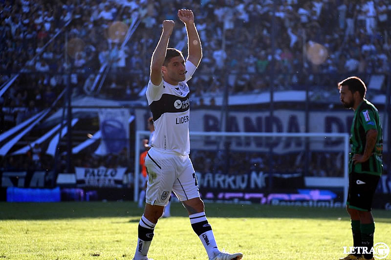 GANAR EN CASA