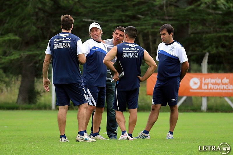 Arrancó con todo