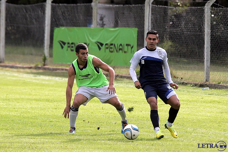 FÚTBOL EN ABASTO