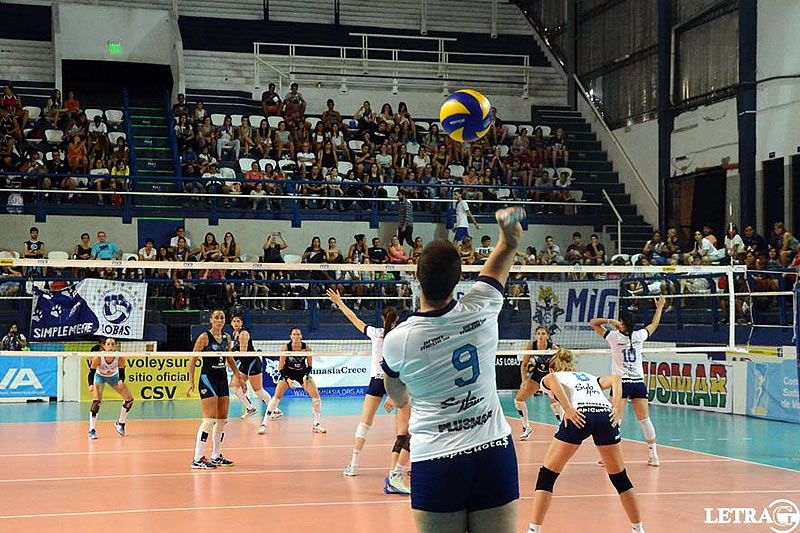 DERROTA EN EL POLI