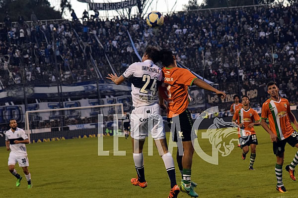 OTRA DERROTA Y VAN