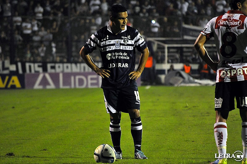 HAY AVAL POR ROJAS