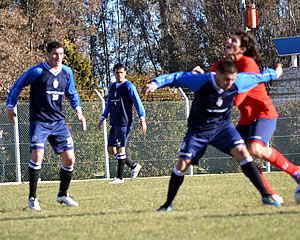 EMPATE EN EL PRIMER AMISTOSO