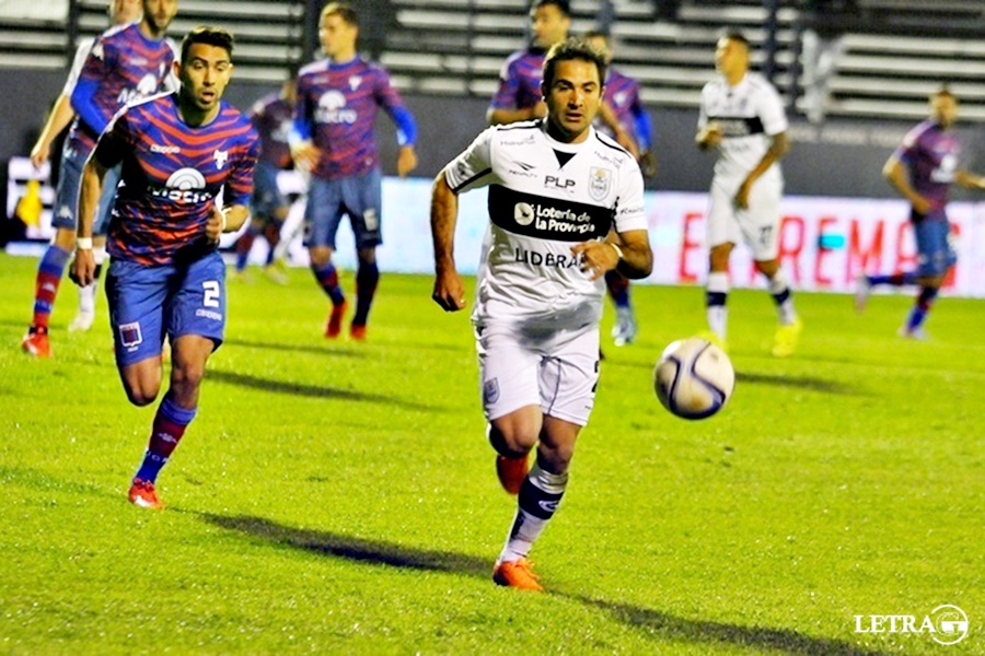 DUEÑO DEL MEDIOCAMPO