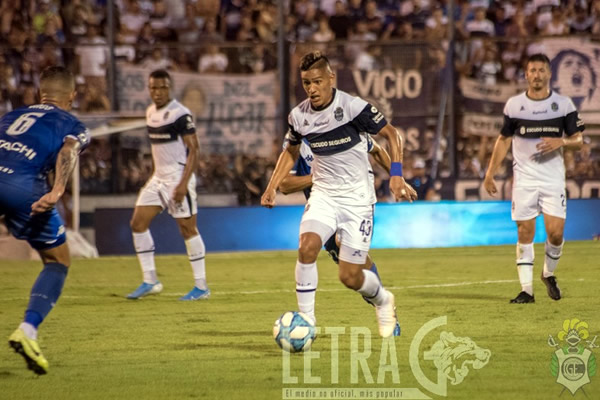 VS VÉLEZ