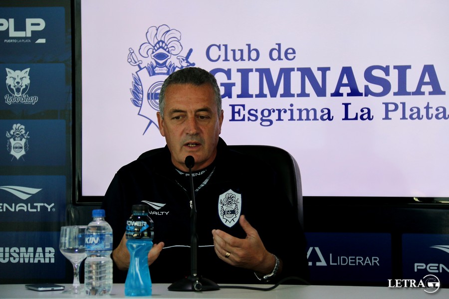 "SI BUSCAN PARCHES..."