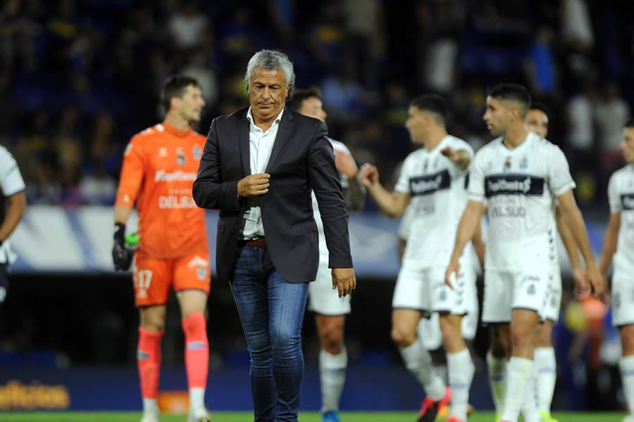 “BASTA CON NOSOTROS”