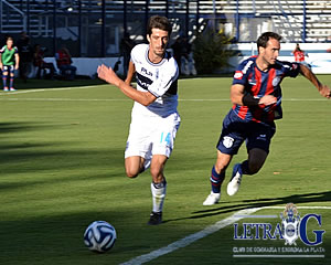 CON ACENTO URUGUAYO