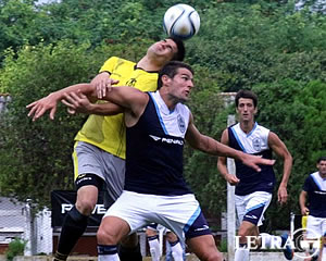 TRIUNFO EN EL PRIMER AMISTOSO