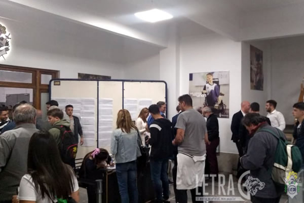 ASAMBLEA: POCA PARTICIPACIÓN Y CLUB A LA DERIVA