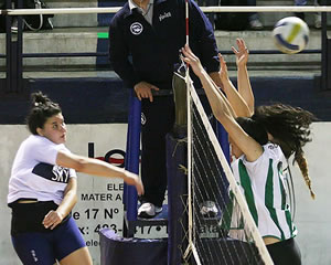 LAS LOBAS VAN POR TODO