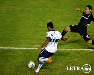 VS BANFIELD