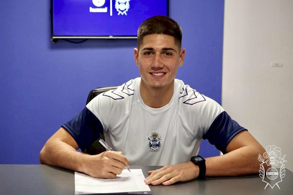 FIRMÓ BARROS SCHELOTTO
