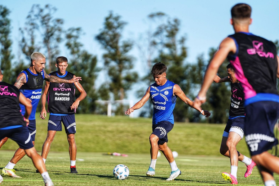 PONE PRIMERA EN URUGUAY
