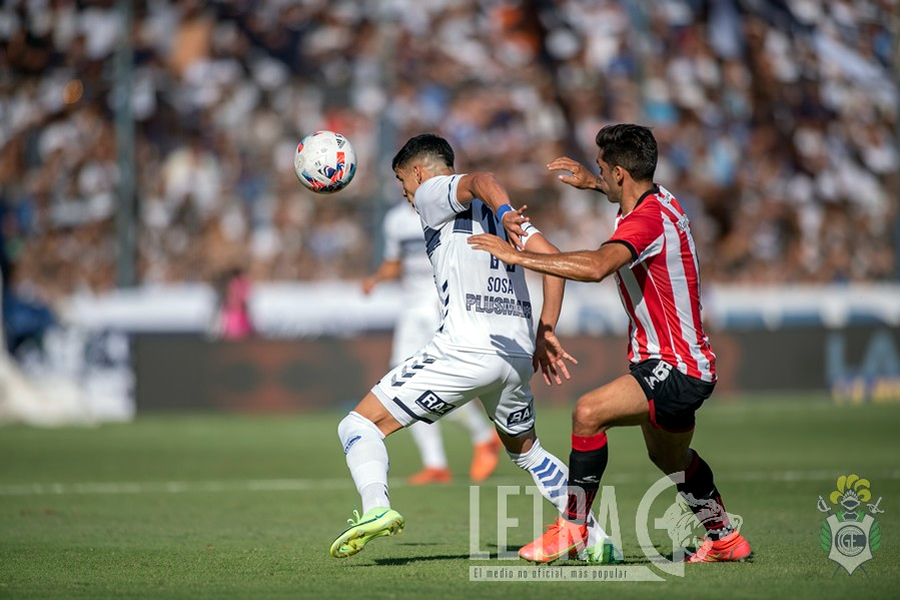 VS ESTUDIANTES