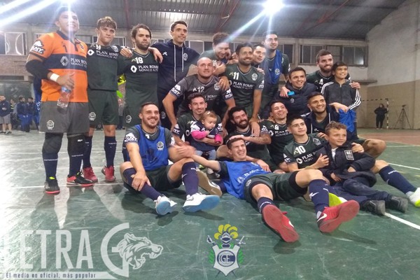 TRIUNFO CONTUNDENTE