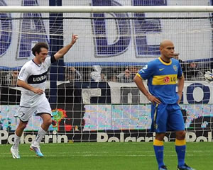 VS. BOCA JUNIORS