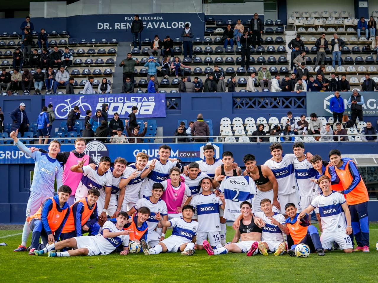¡PIBES LOBOS!