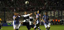 CAÍDA EN EL DEBUT