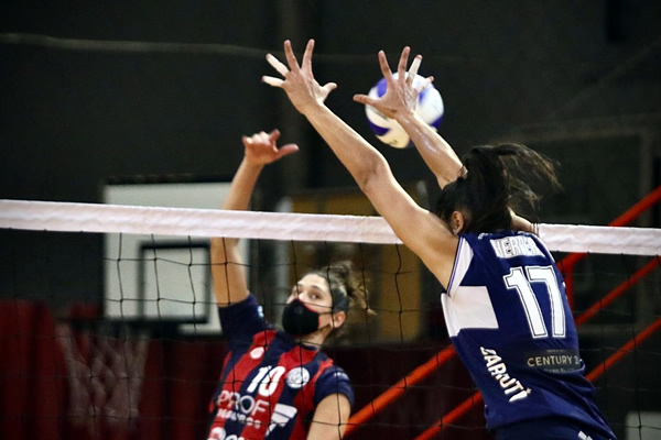 CAÍDA EN LA PRIMERA FINAL