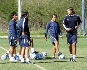 SIGUEN TRABAJANDO A FULL