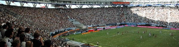 LA PLATA NO HACE LA FELICIDAD