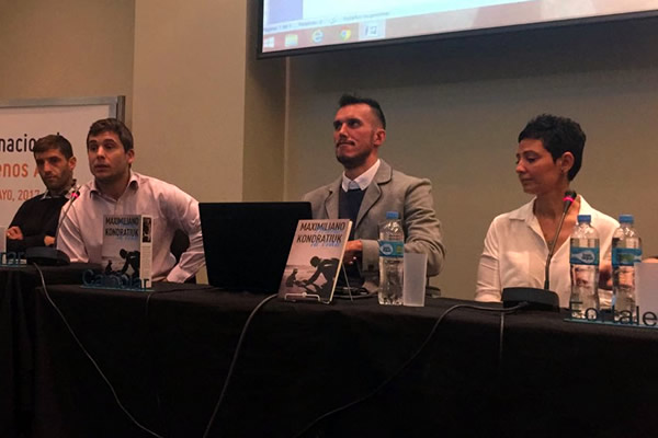 Kondratiuk presentó su libro