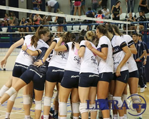 INVICTAS Y A CUARTOS