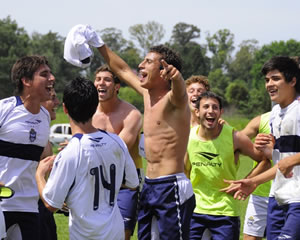 ARRASARON CON SARMIENTO