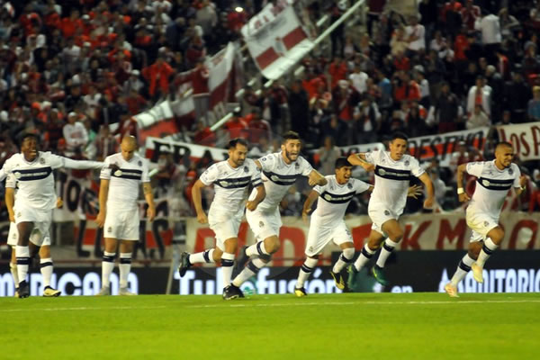 ¡VA POR TODO!