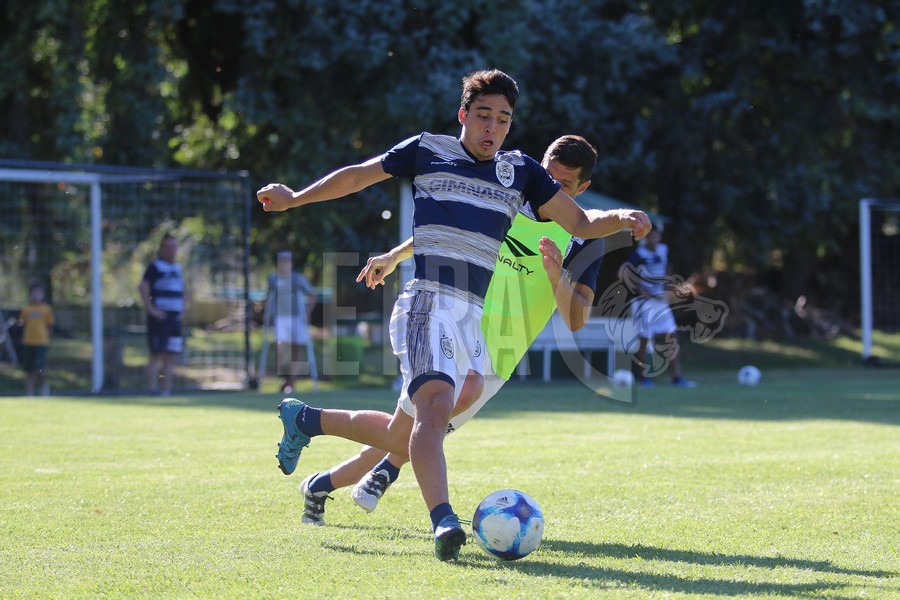 ESPERA A TEMPERLEY