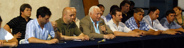 TRIUNFO DEL OFICIALISMO EN UNA ELECCIÓN MUY AJUSTADA