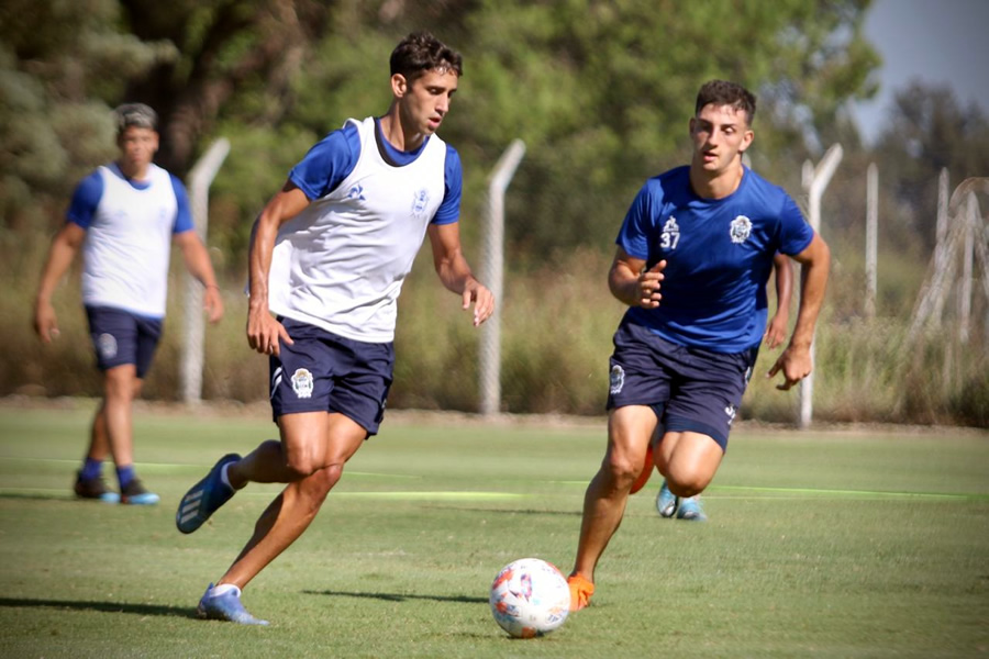 Gimnasia entrena y espera