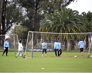 PASADOS POR AGUA