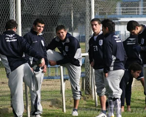 ENTRENAMIENTO MATUTINO CON DOS CARAS NUEVAS
