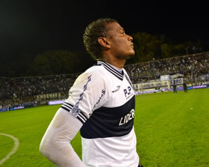 <big>SORPRESA DE PEDRO: CORREA SE METE POR RASIC</big>