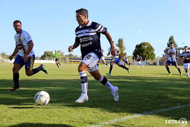 GOLEÓ A EVERTON