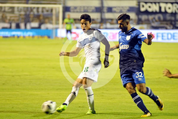 FARAVELLI Y ARIAS SE SALVARON