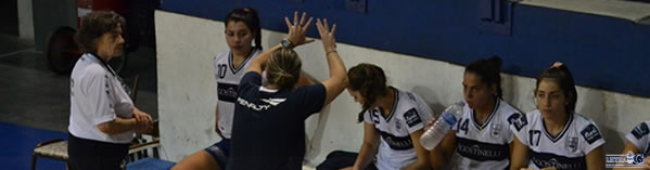 <big>CON UNO MENOS FRENTE A FERRO</big>