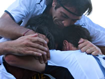 <big>¡A GANAR EN CASA!</big>